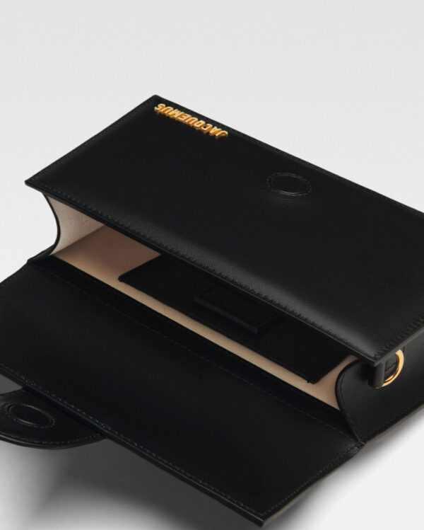 Jackmus The Large Bambino Crossbody Flap Bag - Image 3